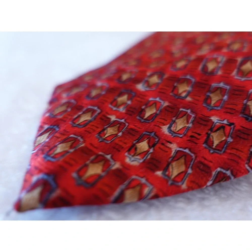 Jerry Garcia 2003 Sun Movement Collection 34 Neck Tie 100% Silk Vtg Dead‎ Red